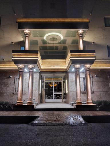 عکس بلوک یاس ۷۶