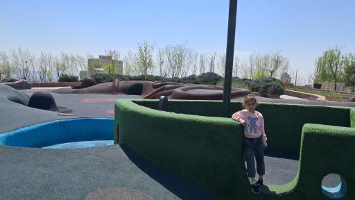 عکس زمین بازی کودکان