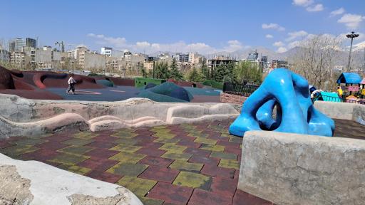 عکس زمین بازی کودکان