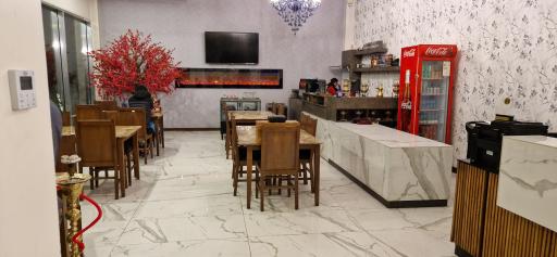 عکس رستوران بام هراز