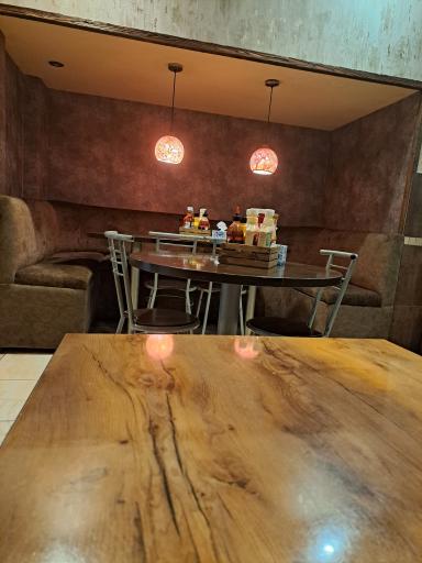 عکس پیتزا کاج