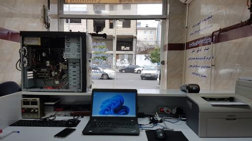 عکس خدمات کامپیوتری خزر سیستم