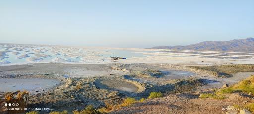 عکس پل دریاچه ارومیه