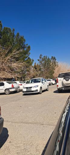 عکس پارکینگ دانشجویان