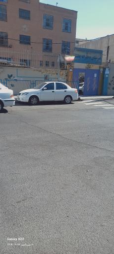عکس هنرستان دخترانه بعثت