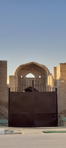 عکس کاروانسرای رباط طرق