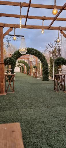 عکس باغ تالار عمارت آمالیس 