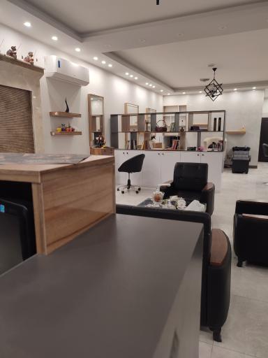 عکس سالن زیبایی عطیه سرایانی vip 