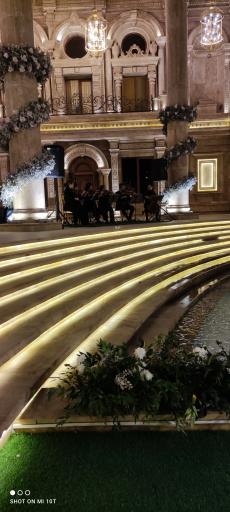 عکس عمارت الوین