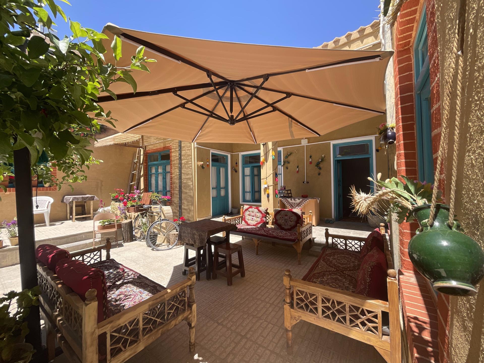 عکس اقامتگاه سنتی سراچه مادرجون 