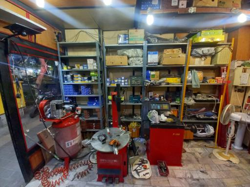 عکس تعویض لاستیک و جلوبندی سازی پایدار