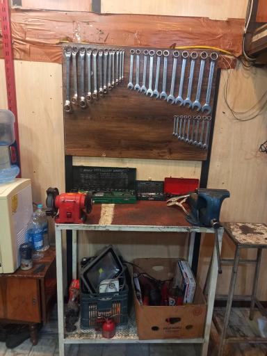 عکس تعویض لاستیک و جلوبندی سازی پایدار