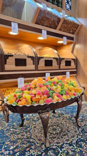 عکس آجیل و خشکبار حاجی پور