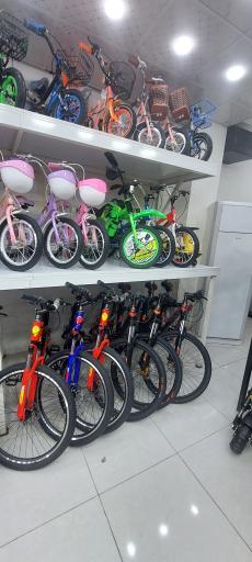 عکس فروشگاه دوچرخه سایکل لند