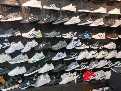 عکس کتونی سیشل