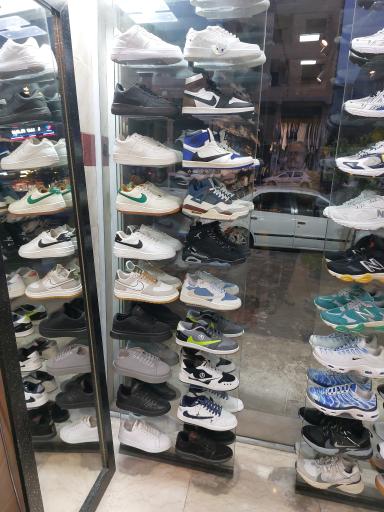 عکس کتونی سیشل