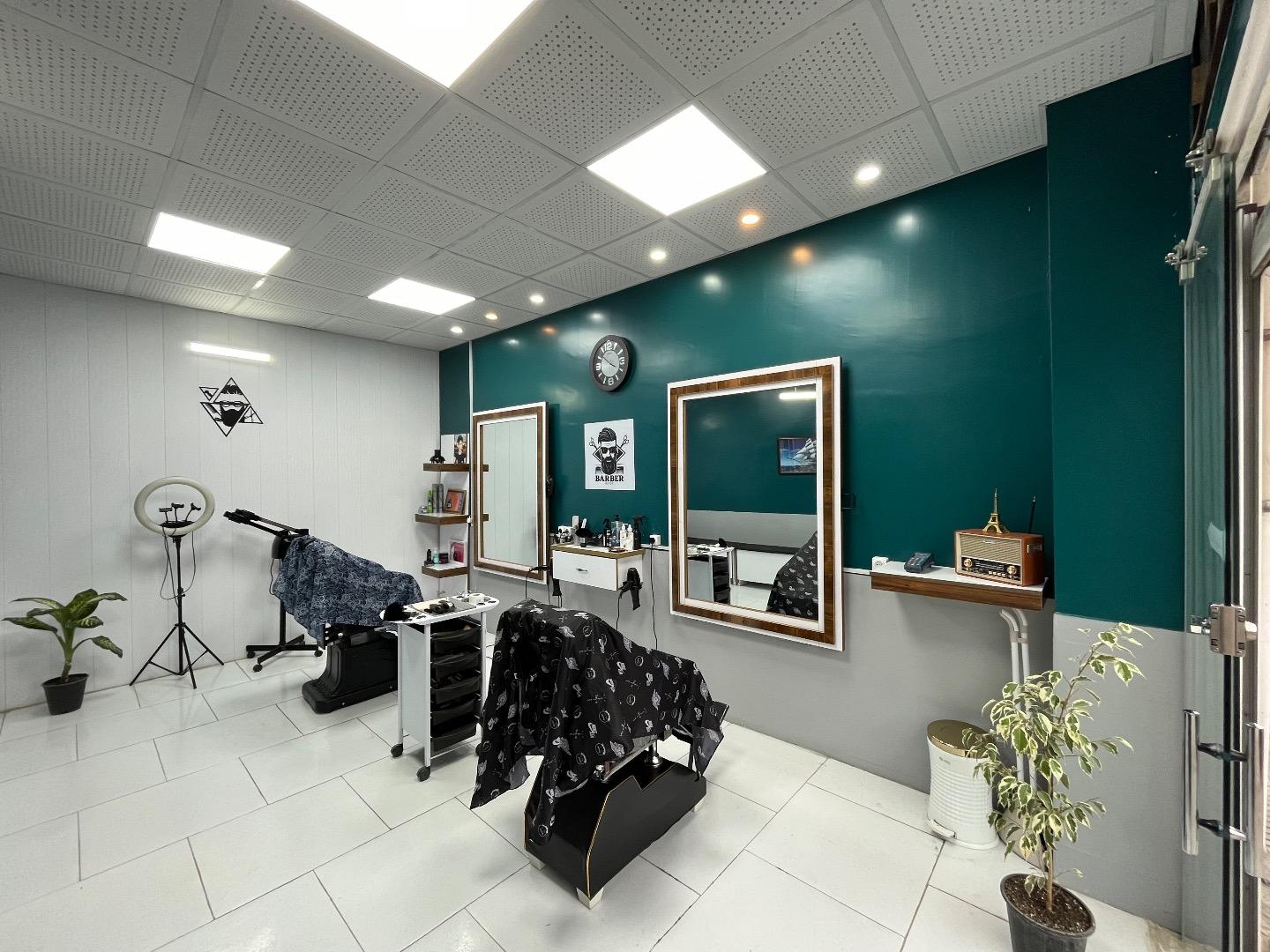 عکس آرایشگاه احمدرضا عباسی