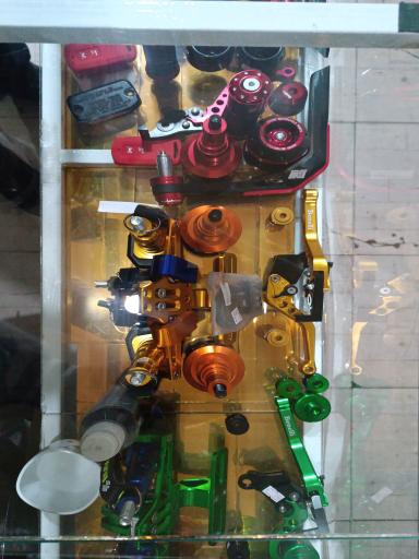 عکس نمایندگی بنلی موتور سید محسن عرب 