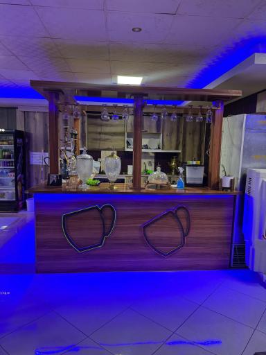 کافه شیک پلاس