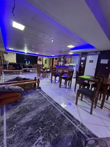 عکس کافه شیک پلاس