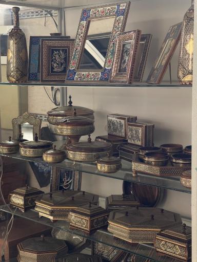 عکس صنایع دستی و هدایای سازمانی فراز هنر