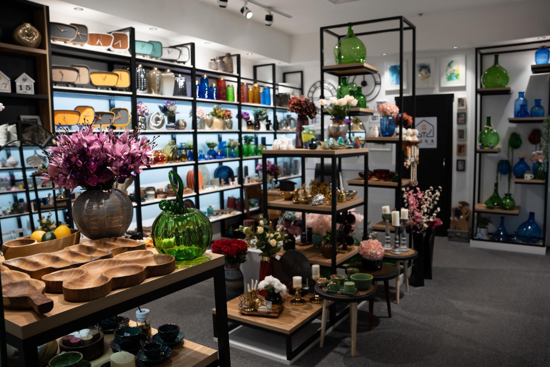 عکس گالری تیسا