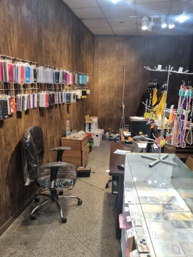 عکس موبایل و کافی نت استارتکز