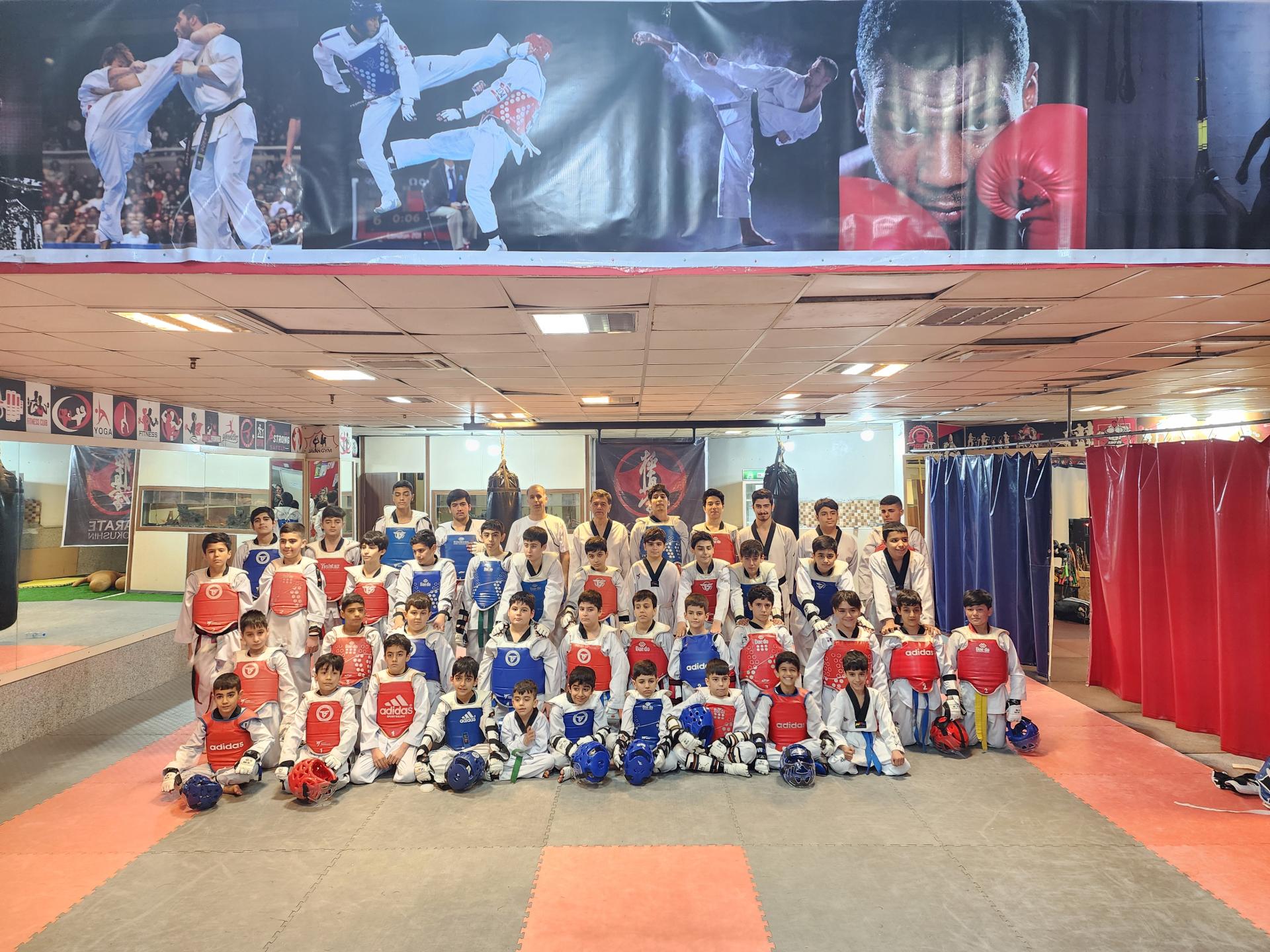 عکس آکادمی رزمی ائمه اطهار