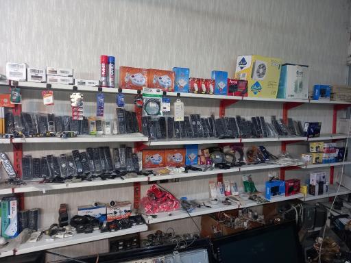 عکس تعمیرگاه صوتی تصویری و لوازم الکترونیکی فاراد 