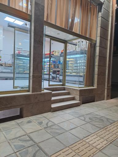 عکس قنادی نور قائم