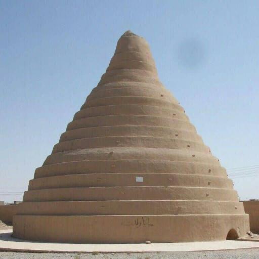 عکس یخچال تاریخی مامونیه