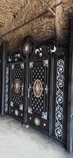 عکس درب و پنجره سازی ولی محمدی