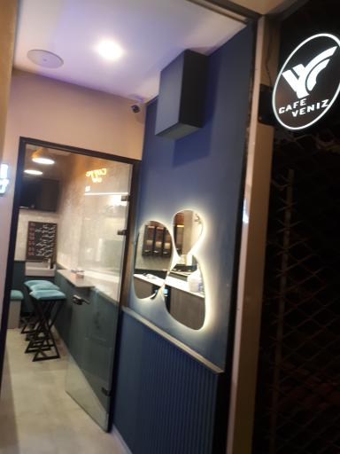 عکس کافه ونیز1927