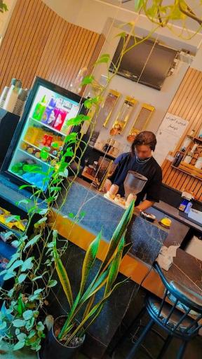 عکس کافه شاین