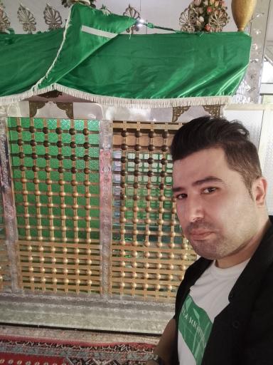 عکس زیارتگاه شیشه گوراب