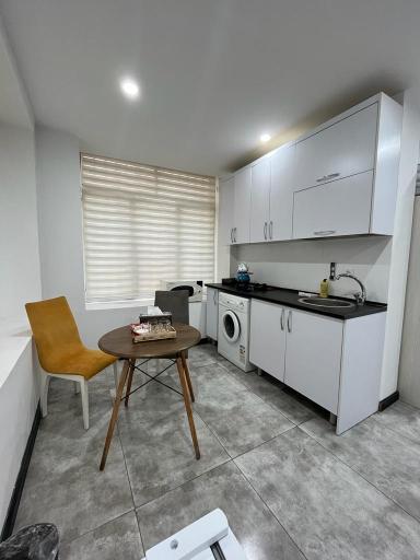 عکس هتل آپارتمان شریعتی