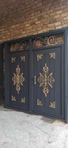 عکس درب و پنجره سازی ولی محمدی