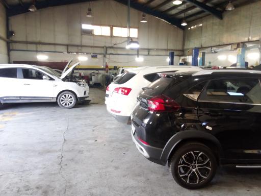 عکس تعمیرات خودرو چینی مجاهد