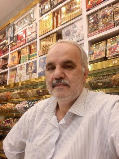 عکس زعفران و خشکبار حسینی