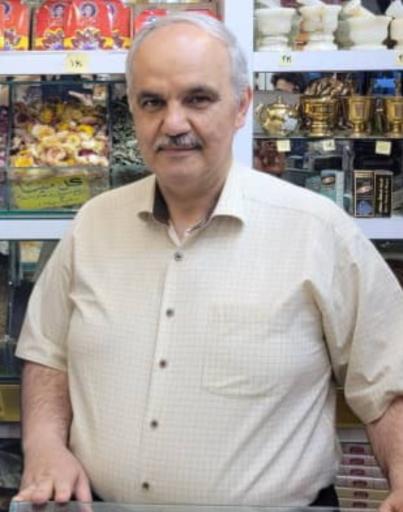 عکس زعفران و خشکبار حسینی
