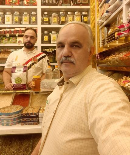 عکس زعفران و خشکبار حسینی