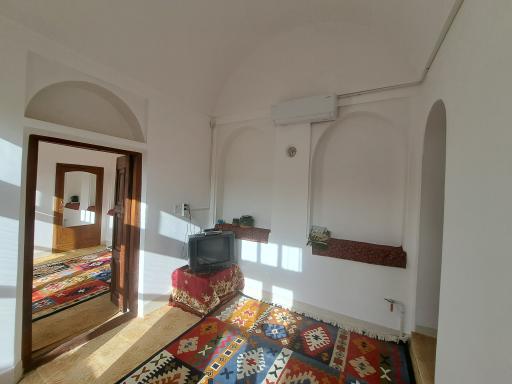 عکس اقامتگاه بومگردی یزدمهر