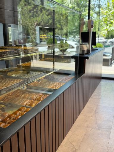 عکس باقلوا علی کیپا جهانشهر