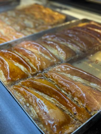 باقلوا علی کیپا جهانشهر