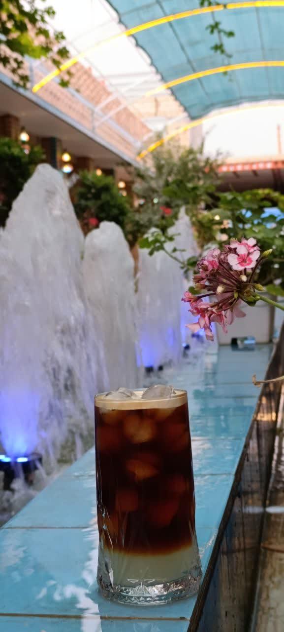 عکس کافه شهرزاد