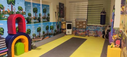 عکس باشگاه ادمک