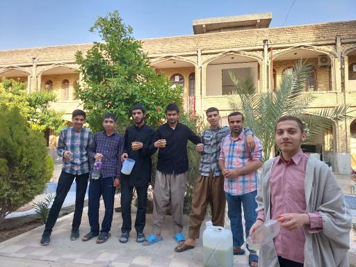 عکس مدرسه علمیه شهید آیت الله دستغیب
