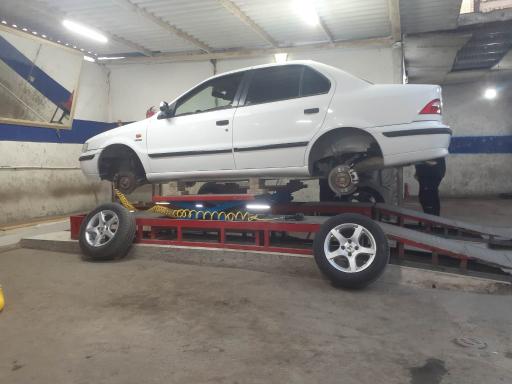 عکس کلینیک خودرو مرسدس