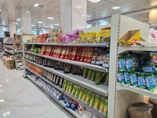 عکس فروشگاه بزرگ هفت و چهار