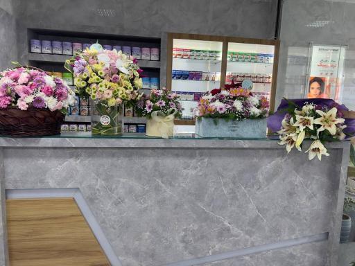 عکس داروخانه شبانه روزی دکتر انامقی